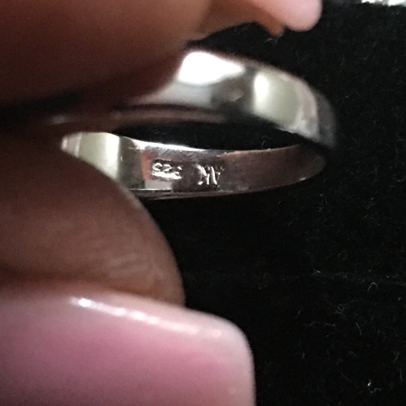 Sterling Silver Ocean blue Fire Opal ring - Picture 4 of 12